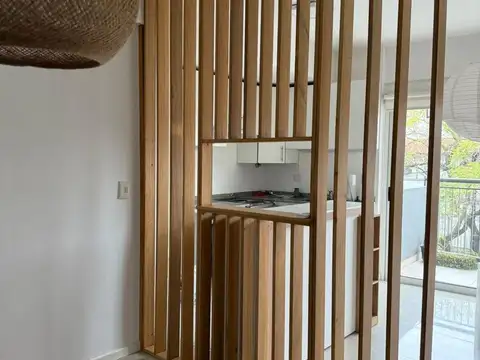 MONOAMBIENTE O DEPARTAMENTO DE 1 AMBIENTE DIVISIBLE CON BALCON COMO A ESTRENAR EN VENTA. FLORIDA