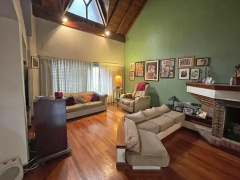 Casa en Venta en Velez Sarsfield, USD 299.999