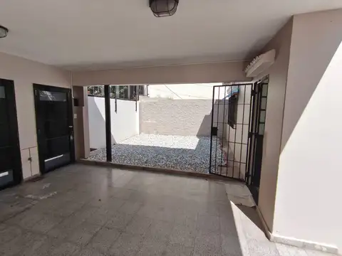 Casa en Alquiler en Rosario, $ 800.000