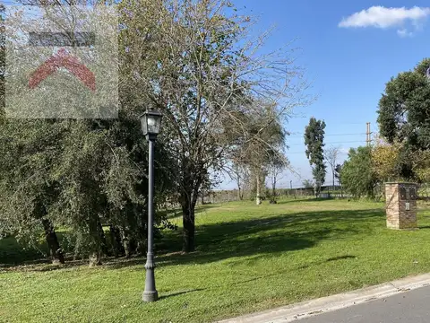 OPORTUNIDAD Lote Terreno 1008m2 en Estancia Smithfield, Zarate. Listo para construir!