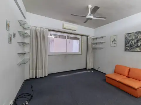 General Güemes 3700, Piso 1