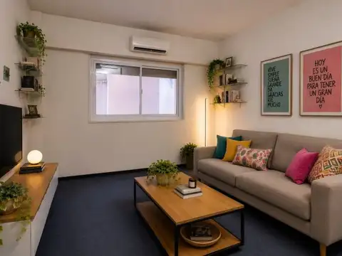 Venta. Tres ambientes en Palermo. Apto Profesional
