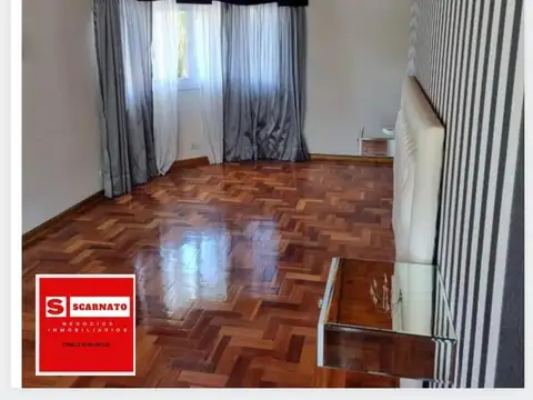 Casa 6 ambientes con 3 baños