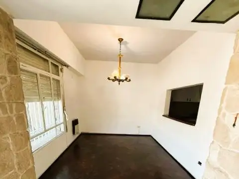 Alvarez Thomas 916