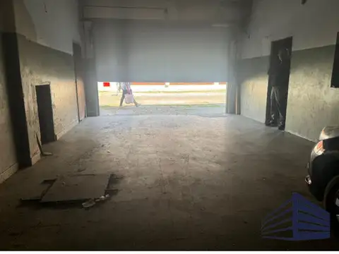 Galpon en Venta en Villa Maipú, USD 195.000