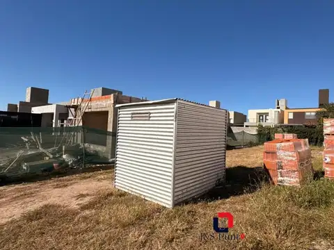 Terreno en Venta 10  mts Frente