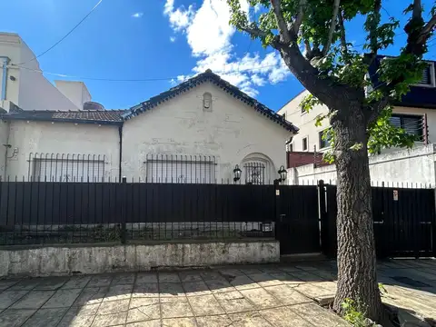 Casa venta 5 ambientes, Victoria a reciclar