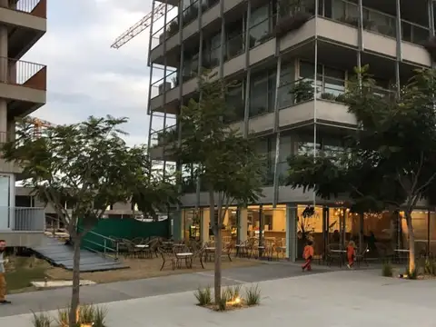 Av. de Los Lagos 100
