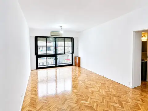 Semipiso 4 ambientes   escritorio | 3 Baños | Luminoso