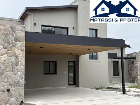 Casa en Venta de 3 dormitorios