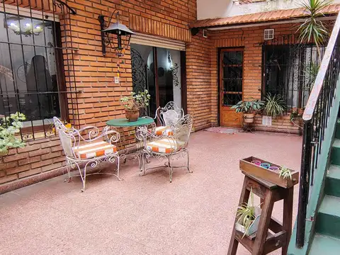 Hermoso PH a metros de la Capital Federal