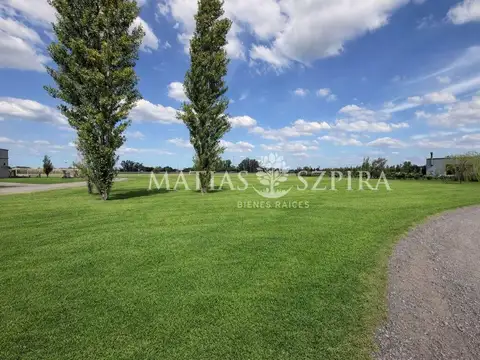 Terreno en Venta 50  mts Fondo