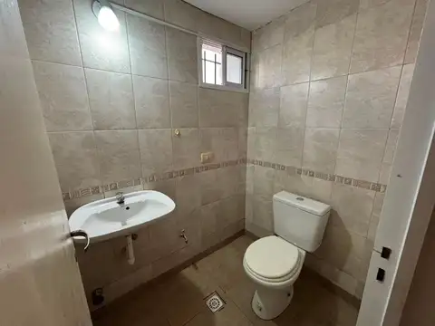 ALQUILER DE LOCAL COMERCIAL EN SANTO TOMÉ