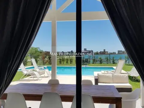 Casa en Alquiler en Cruz del Sur, USD 1.800