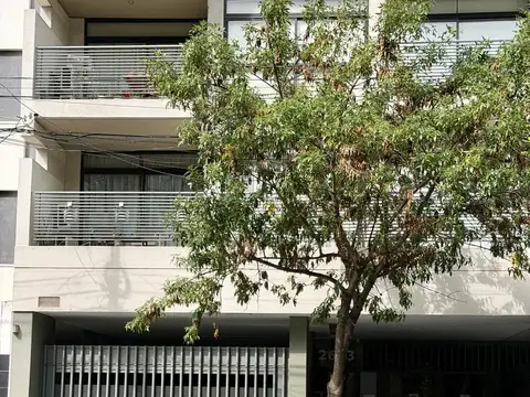 Alquiler moderno departamento con cochera y amenities 