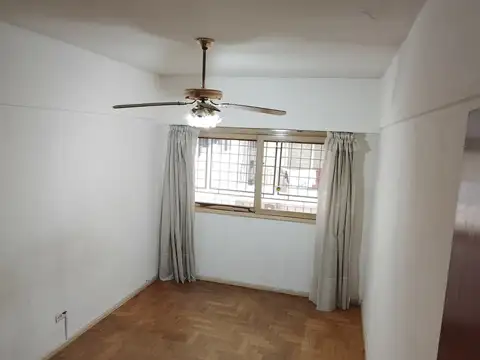 Departamento 4 ambientes con 1 baño
