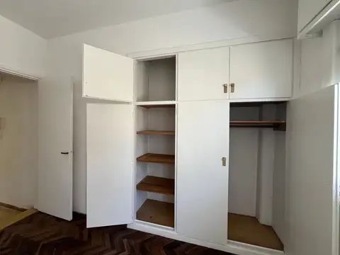 Departamento en Alquiler 81 años