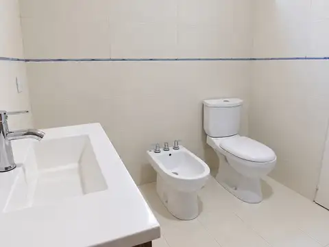 Casa en Venta en La Lucila, USD 279.000