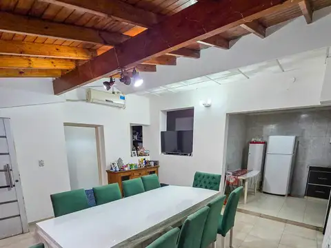 Depto Tipo Casa en Venta en Villa Lugano, USD 180.000