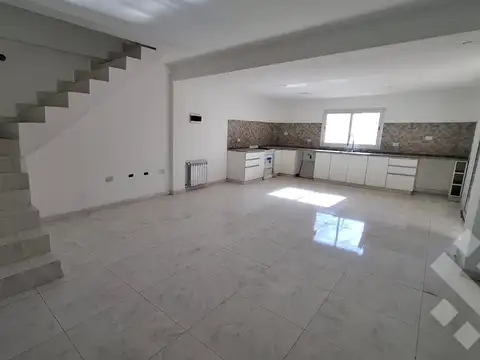 Depto Tipo Casa en Venta de 2 dormitorios
