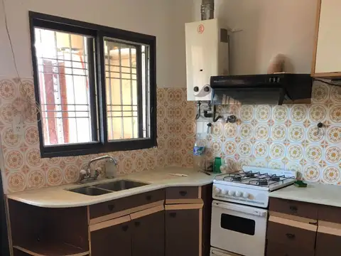Depto Tipo Casa en Alquiler de 2 dormitorios