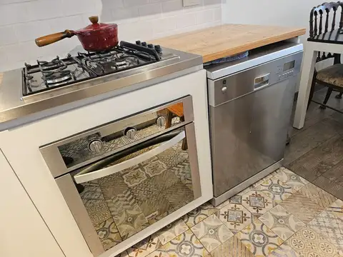 Casa 5 ambientes con 3 baños