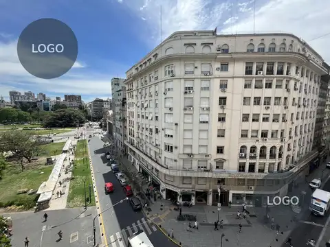 Lavalle y Libertad. Oportunidad departamento de 4 ambientes en esquina.  Apto profesional