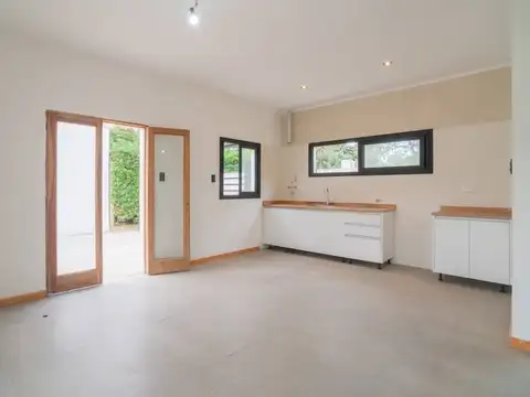 Casa en Venta al Este