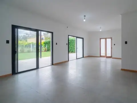 Casa en Venta en Colastine Norte, USD 129.000
