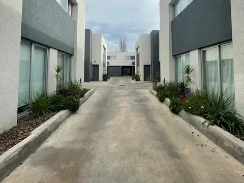 Casa 4 ambientes en venta en Ituzaingo