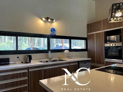 Casa en Venta en Costa Esmeralda, USD 260.000