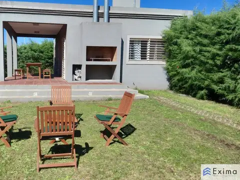 Casa en venta en Roldán