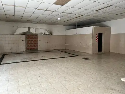Galpón con trifasica
