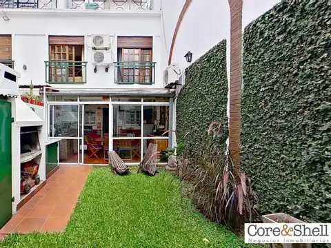 Casa 5 ambientes con 2 baños
