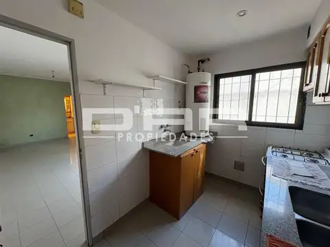 Depto Tipo Casa en Venta de 2 ambientes