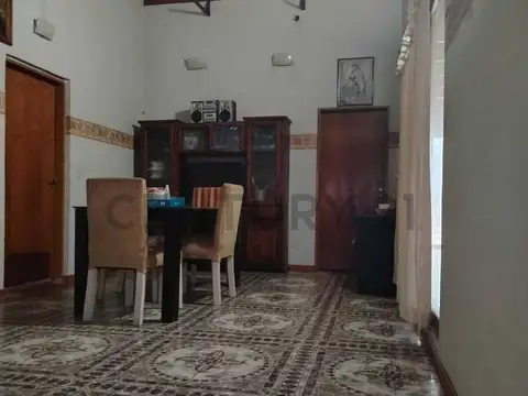 Casa en Venta de 5 dormitorios