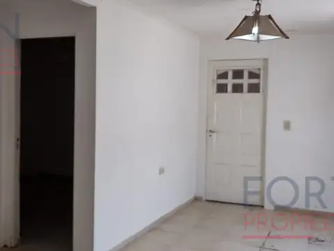 12 bis 79 y 80 La Plata