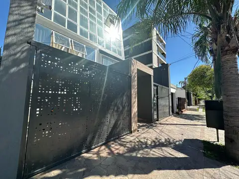 Departamento en Alquiler en Morón, $ 360.000