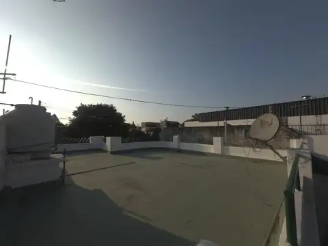 VENTA CASA A REFACCIONAR - FLORIDA OESTE