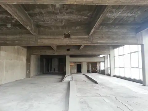 Oficina Monoambiente con 6 baños