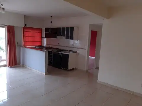 ALQUILER IMPECABLE SEMIPISO 2 AMB.+BALCON CTFTE.