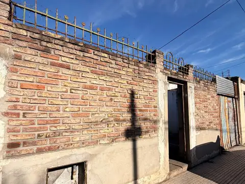 TERRENO EN VENTA CASA A REFACCIONAR VILLA LUGANO
