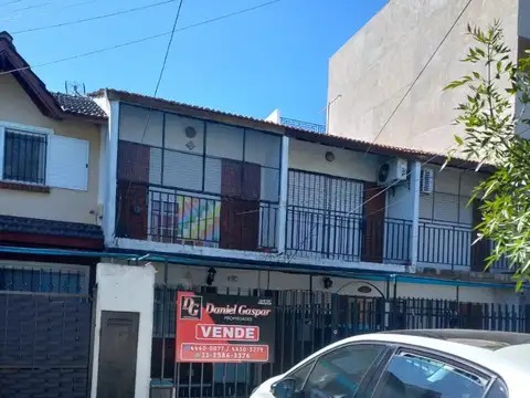VENTA – MUY BONITO DUPLEX 3 AMBIENTES EN EXCELENTE ESTADO