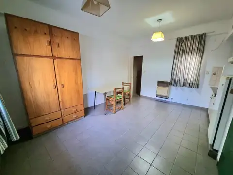 Departamento en Alquiler en Echesortu, $ 380.000