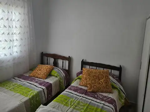 ZARATE- CASA NUEVA CON AMPLIO TERRENO