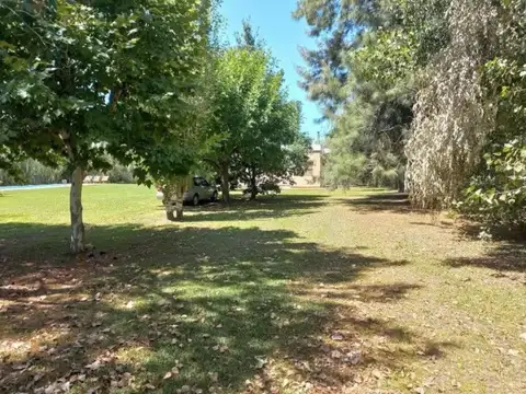 Casa quinta en venta - 3 Dormitorios 1 Baño - 1.800Mts2 - General Hornos