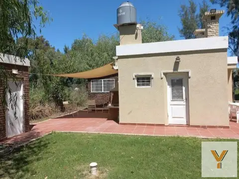 Casa 4 ambientes con 1 baño