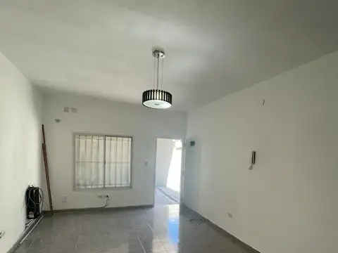 José Matías Zapiola 1600