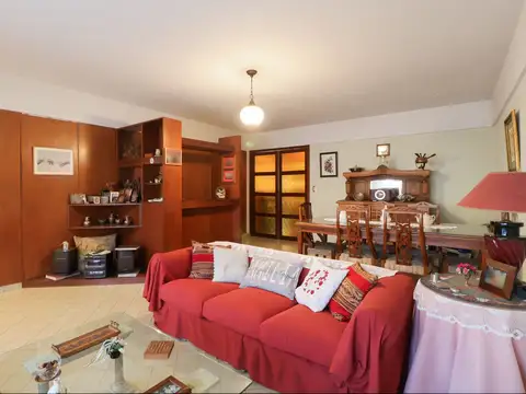 Casa en Venta en Olivos, USD 215.000