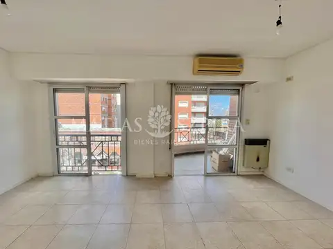 Departamento en Alquiler en Castelar Norte, $ 1.200.000